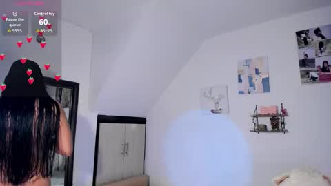 cristal online show from September 10, 2025, 1:00 pm