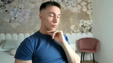 CristianoHailey online show from May 6, 2026, 6:13 pm