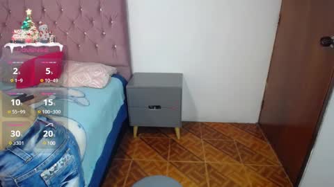 Snapshot of cristin_doll chatting on December 3, 2024, 2:05 pm cristina online show from December 3, 2024, 2:05 pm