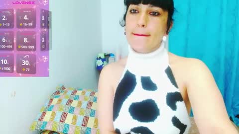 Cristina online show from October 9, 2025, 2:20 am