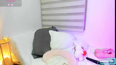 Snapshot of cristinalaurent2 chatting on November 6, 2025, 11:26 pm Cristina Laurent online show from November 6, 2025, 11:26 pm