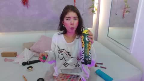 Snapshot of cristinnray chatting on October 4, 2025, 11:58 pm Cristin online show from October 4, 2025, 11:58 pm