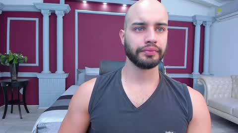 Cristobal Alzate online show from December 2, 2024, 10:50 am