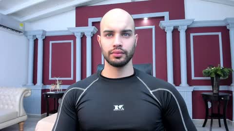 Cristobal Alzate online show from January 7, 2025, 11:16 am