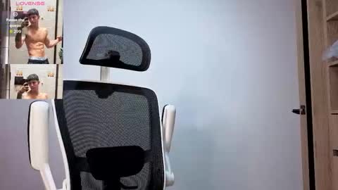 Snapshot of cristopher23_ chatting on October 8, 2025, 1:25 am cristopher23 online show from October 8, 2025, 1:25 am