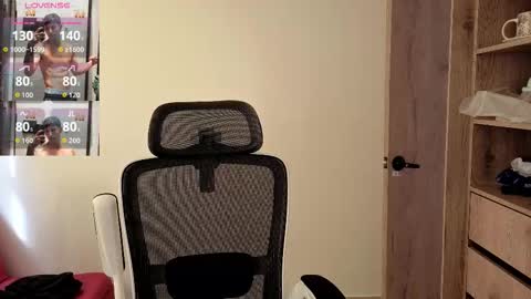 Snapshot of cristopher23_ chatting on October 14, 2025, 1:56 pm cristopher23 online show from October 14, 2025, 1:56 pm