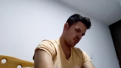 cristopher3042 online show from January 8, 2025, 12:06 am