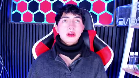 Cristopher  online show from April 13, 2026, 8:58 pm