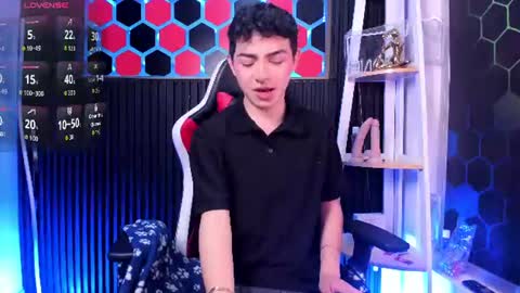 Cristopher  online show from July 2, 2026, 8:37 pm