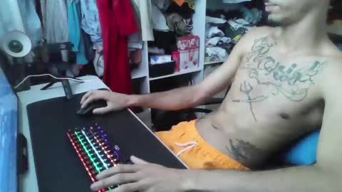 Carlo online show from October 27, 2025, 4:22 pm