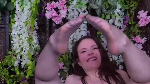 Snapshot of cruelalice chatting on March 8, 2025, 4:45 am CruelAlice online show from March 8, 2025, 4:45 am