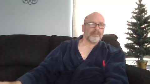 Snapshot of cruising_guy chatting on January 6, 2025, 7:35 pm fun guy online show from January 6, 2025, 7:35 pm