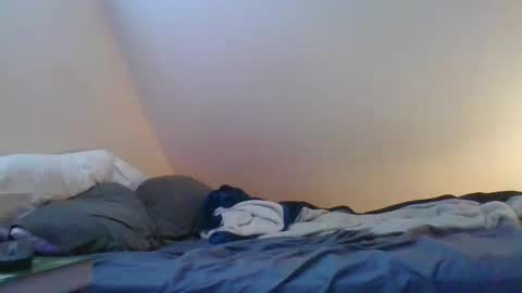 Crush380 online show from April 8, 2026, 2:17 pm