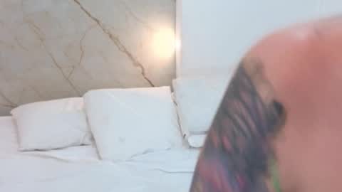 Snapshot of cry_baby800 chatting on November 12, 2025, 11:03 pm Cry online show from November 12, 2025, 11:03 pm