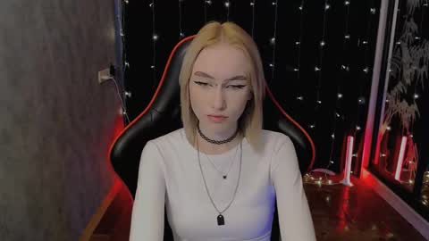 crybambi online show from February 6, 2026, 7:12 am