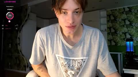 Lin inst lingoodyy online show from September 24, 2025, 8:39 am