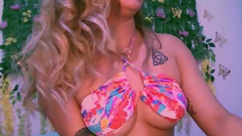 crysrus online show from January 18, 2026, 10:57 pm