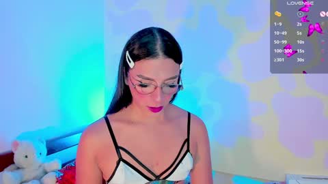 Snapshot of crystal_channel1 chatting on January 3, 2025, 11:44 pm CRYSTAL online show from January 3, 2025, 11:44 pm