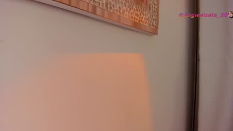 angie  online show from July 15, 2026, 4:07 am