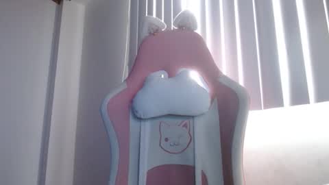 Crystal Blaze online show from September 21, 2025, 11:12 am