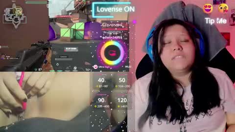 Snapshot of crystal_velvet01 chatting on January 21, 2025, 4:54 am crystal online show from January 21, 2025, 4:54 am