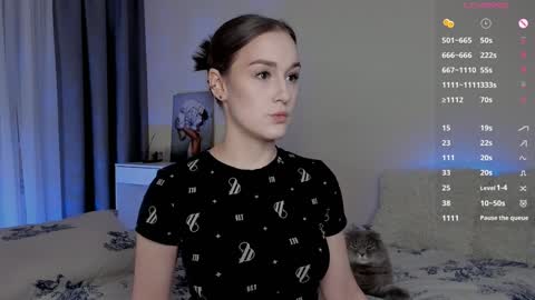 Snapshot of crystalcandies chatting on January 12, 2025, 7:21 pm Arina online show from January 12, 2025, 7:21 pm