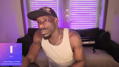 Snapshot of crystalclearstud chatting on February 14, 2026, 4:48 pm crystalclearstud online show from February 14, 2026, 4:48 pm