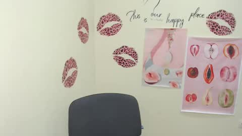 Stella online show from January 13, 2025, 6:05 pm