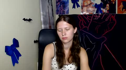 Stella online show from July 28, 2026, 4:39 pm