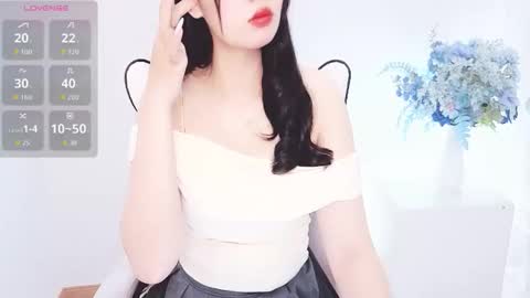 Snapshot of crystallea_ chatting on March 24, 2026, 1:32 am lea online show from March 24, 2026, 1:32 am