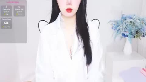 Snapshot of crystallea_ chatting on March 31, 2026, 1:40 am lea online show from March 31, 2026, 1:40 am