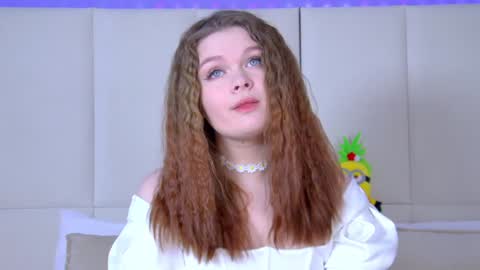 Snapshot of crystallyons chatting on February 7, 2025, 6:24 am Crystal online show from February 7, 2025, 6:24 am