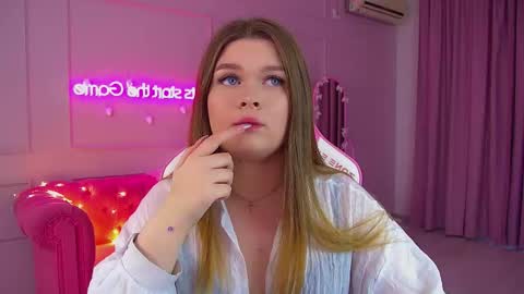 Crystal online show from December 19, 2025, 10:11 am