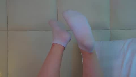 Crystal online show from February 26, 2026, 7:18 am