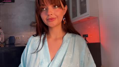 Kristina online show from April 1, 2026, 1:41 pm