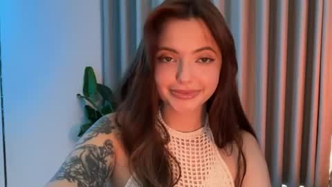 Snapshot of crystalnova_ chatting on June 30, 2026, 5:19 am Kristina online show from June 30, 2026, 5:19 am