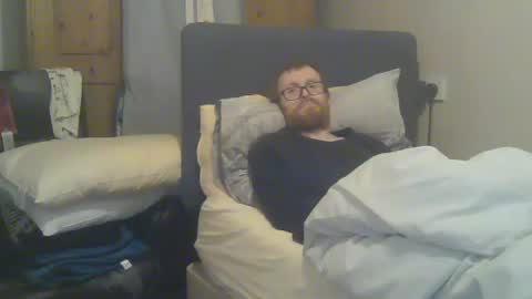 chris online show from November 26, 2025, 12:22 am