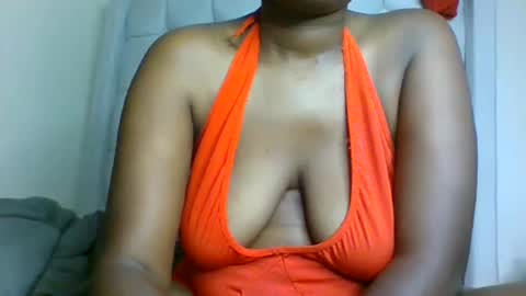 Snapshot of ctrl_cheeks chatting on February 11, 2026, 12:48 am ctrl_cheeks online show from February 11, 2026, 12:48 am