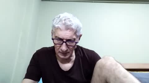 BIG UNCUT HARD COCK online show from November 3, 2025, 2:57 am