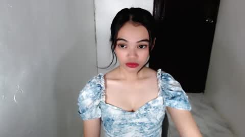 cuddlepunk_bubble online show from May 8, 2026, 7:52 pm
