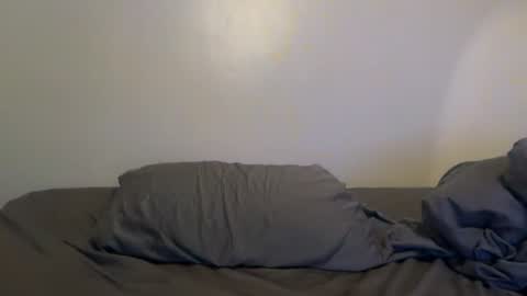 cuddybuddy4u online show from June 16, 2026, 1:52 am