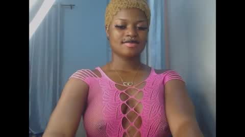 Snapshot of cum_ebony_petitxx chatting on June 26, 2026, 7:02 am cath online show from June 26, 2026, 7:02 am