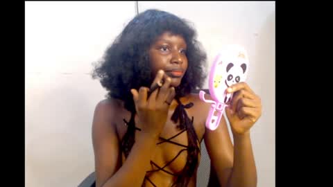 sophie online show from May 26, 2026, 7:04 am