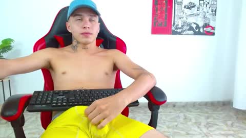 cumandres online show from January 17, 2026, 3:17 pm