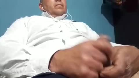 cumbian_chero online show from February 25, 2025, 8:03 am