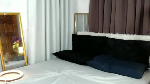 Snapshot of cumbig_show69 chatting on February 16, 2025, 2:32 pm lars will make your day online show from February 16, 2025, 2:32 pm