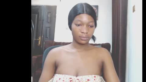 cumebony_petit online show from March 31, 2026, 7:09 am