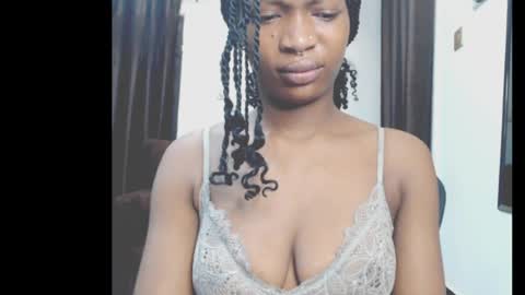 Snapshot of cumebony_petit chatting on May 20, 2026, 10:49 pm cumebony_petit online show from May 20, 2026, 10:49 pm
