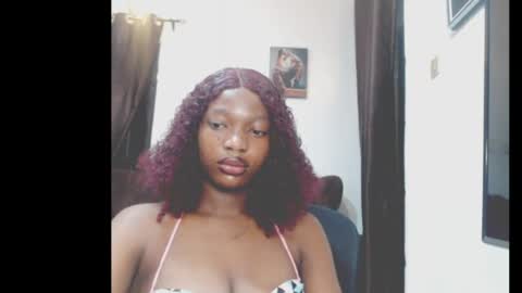 Snapshot of cumebony_petit chatting on June 18, 2026, 9:14 am cumebony_petit online show from June 18, 2026, 9:14 am