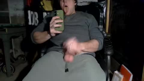 cumfacialxxx online show from December 21, 2025, 4:30 am